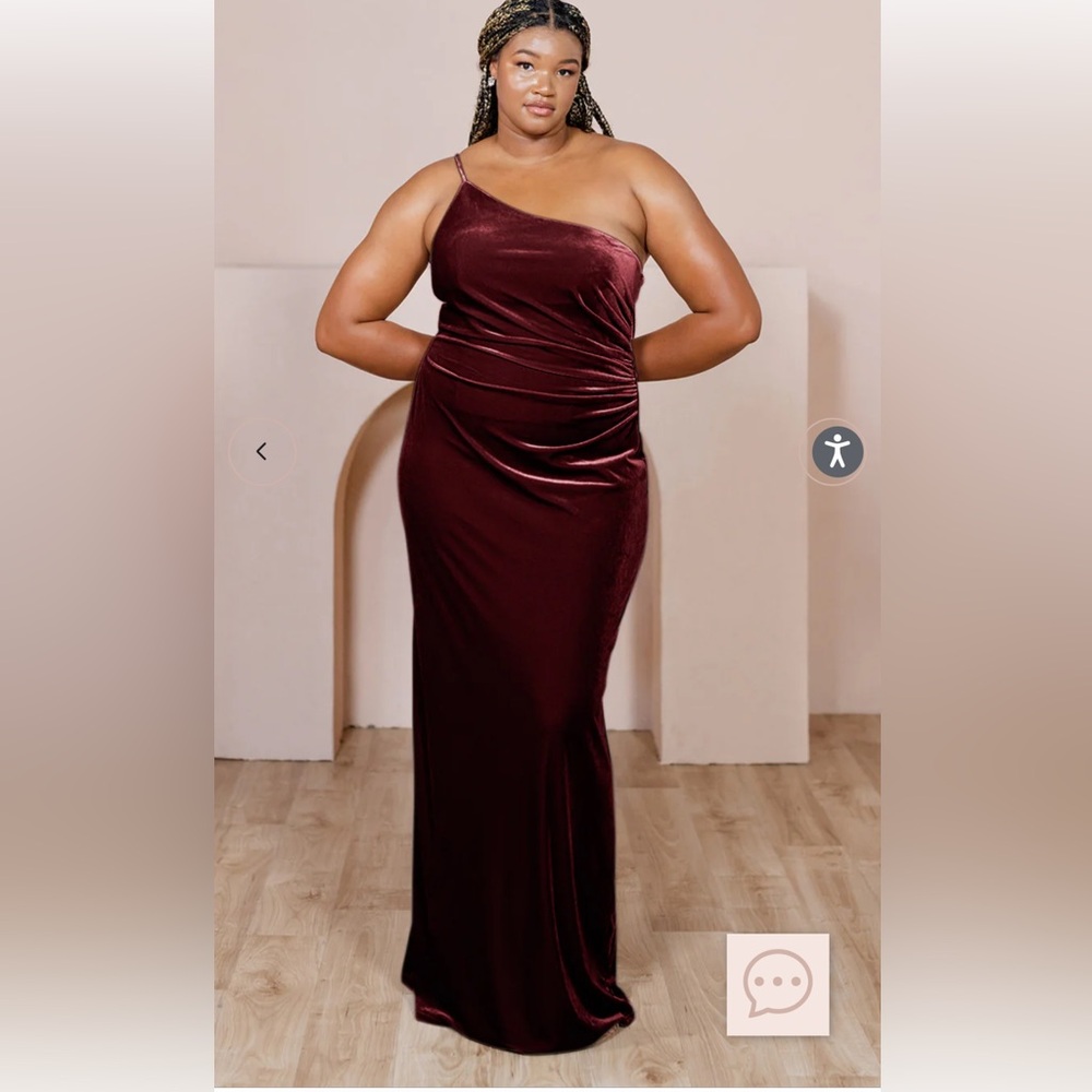 One shoulder velvet burgundy maxi dress